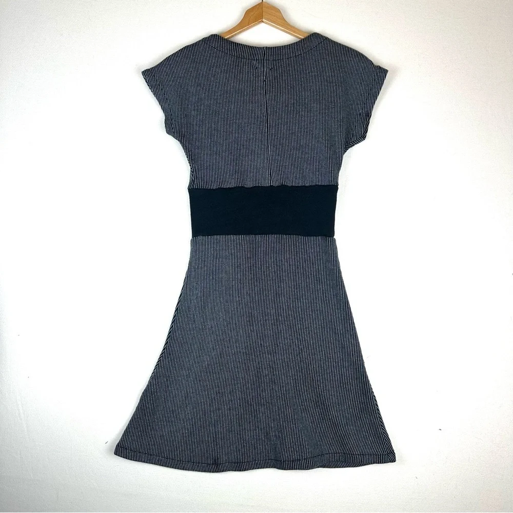 Skunkfunk Faux Wrap A-line Stripe Cap Sleeve Dress A-line - Picture 4 of 10